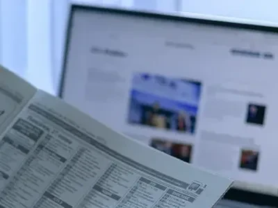 Cilindro idraulico telescopico a doppio effetto